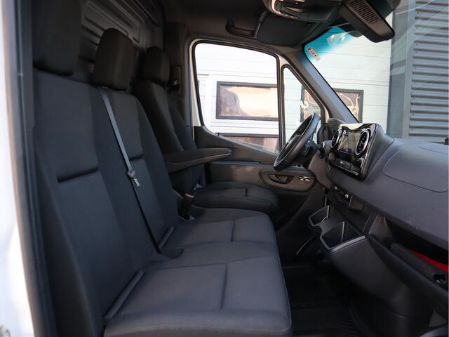 Mercedes-Benz SPRINTER 317 CDI Automaat RDW L2H2 - Nieuw Model - LED - Mbux Groot - Camera