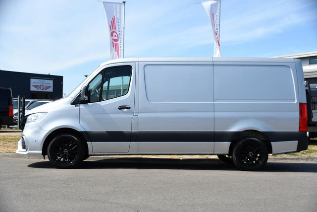 Mercedes-Benz SPRINTER 317 1.9 CDI L2H1 AMG Edition Camera, Cruise, Carplay, Stoelverwarming, Clima, Geveerde Stoel, Automaat, Multimedia, Uniek!