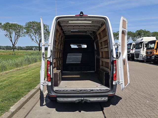 Mercedes-Benz SPRINTER 314 2.2 CDI L2H2 Mbux10 Automaat Trekhaak Camera 3-Zits-Leer Euro6 MF-Stuurwiel Leer