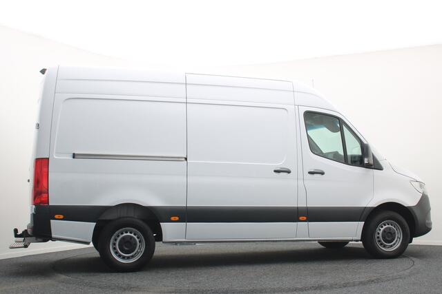 Mercedes-Benz SPRINTER 317 L2H2 RWD 2x Schuifdeur, Trekhaak 3500KG, Apple Carplay, Camera, Dodehoeksensor
