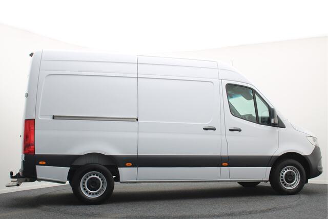 Mercedes-Benz SPRINTER 317 L2H2 RWD 2x Schuifdeur, Trekhaak 3500KG, Apple Carplay, Camera, Dodehoeksensor