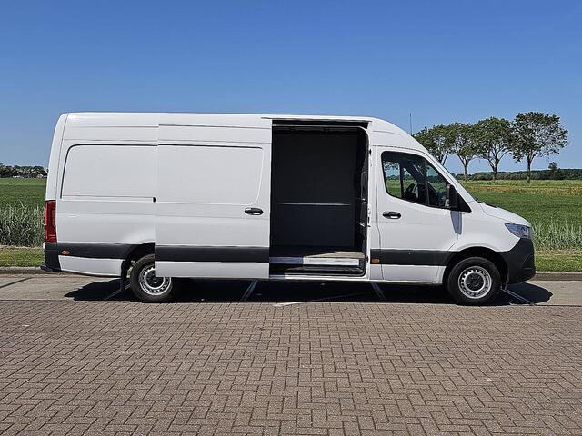 Mercedes-Benz SPRINTER 317 1.9 CDI L3H2 RWD Cruise control, Airco, Pdc, Navi, Camera, Mbux7, Euro6, Automaat, 170Pk, Trekhaak
