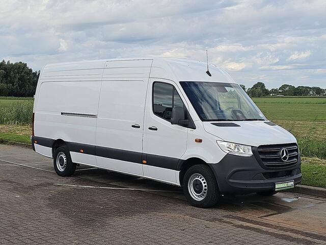 Mercedes-Benz SPRINTER 317 1.9 CDI L3H2 Pro Cruise Control, Tacho, Airco, Pdc, Navi, Camera, Lane-assist, Stoelverwarming, Mbux10, Euro6, 170 PK