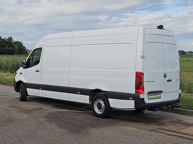 Mercedes-Benz SPRINTER 317 1.9 CDI L3H2 Pro Cruise Control, Tacho, Airco, Pdc, Navi, Camera, Lane-assist, Stoelverwarming, Mbux10, Euro6, 170 PK