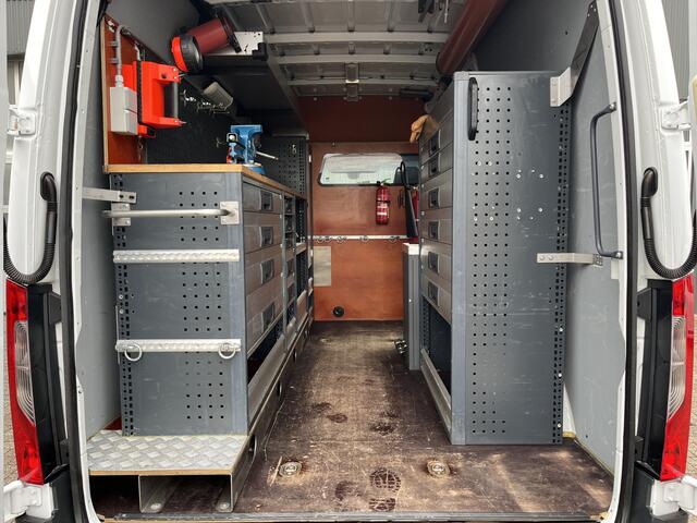 Mercedes-Benz SPRINTER 314 CDI L2H2 Werkplaats Omvormer Trekhaak Kastinrichting Ladekasten inrichting Airco Cruise controle Apple carplay 1e Eigenaar Euro 6 Bpm vrij voor particulier gebruik!!