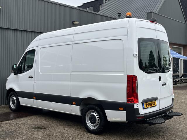 Mercedes-Benz SPRINTER 314 CDI L2H2 Werkplaats Omvormer Trekhaak Kastinrichting Ladekasten inrichting Airco Cruise controle Apple carplay 1e Eigenaar Euro 6 Bpm vrij voor particulier gebruik!!