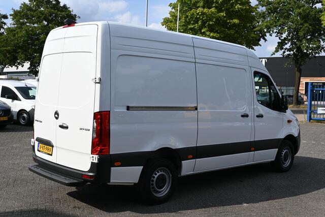 Mercedes-Benz SPRINTER 317 CDI L2H2 Pro LED, Geveerde stoel, Winterpakket, Etc.