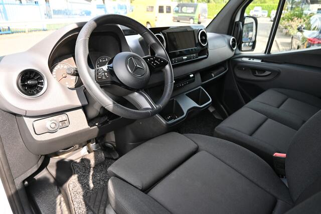 Mercedes-Benz SPRINTER 317 CDI L2H2 Pro LED, Geveerde stoel, Winterpakket, Etc.