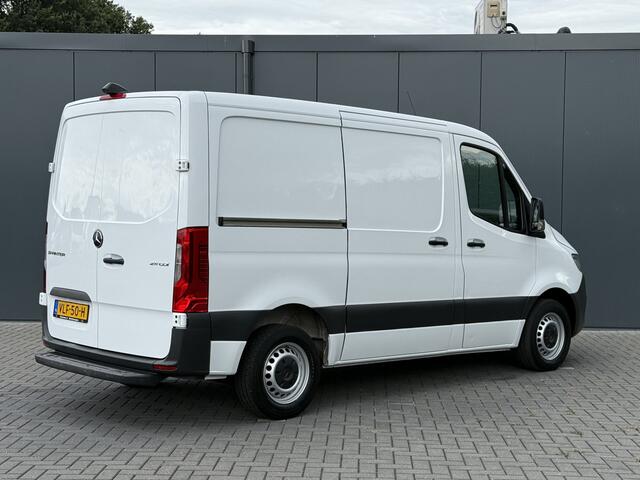 Mercedes-Benz SPRINTER 211 2.2 CDI AUTOMAAT 3.0T / L1H1 / CRUISE / CAMERA / AIRCO / NAVI / CARPLAY / 3-ZITS