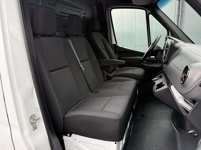 Mercedes-Benz SPRINTER 211 2.2 CDI AUTOMAAT 3.0T / L1H1 / CRUISE / CAMERA / AIRCO / NAVI / CARPLAY / 3-ZITS