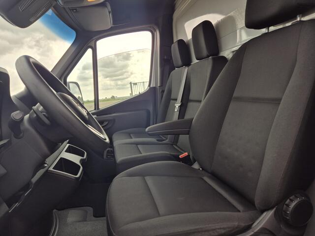 Mercedes-Benz SPRINTER 514 CDI meubelbak laadklep deur automaat navi camera topstaat L3 EURO VI-D geslotenlaadbak