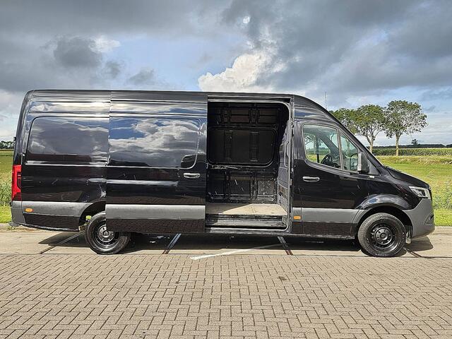 Mercedes-Benz SPRINTER 319 1.9 CDI L3H2 RWD Cruise control, Airco, Pdc, Navi, Carplay, 360° Camera, Stoelverwarming, LED, Mbux10, 3-Zits/Leer, Euro6, Bpm-Vrij