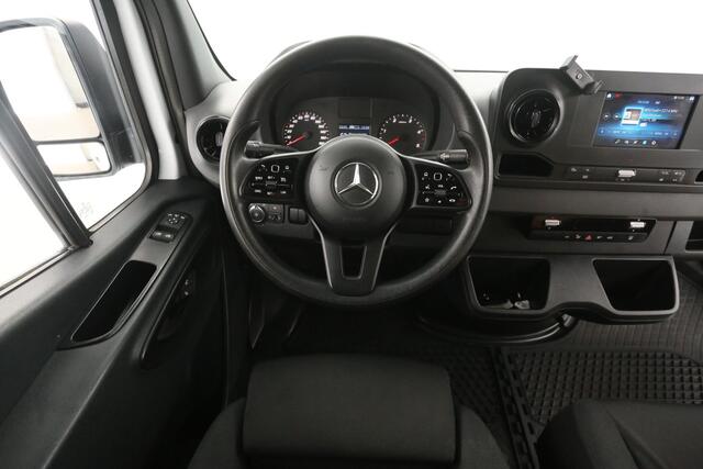 Mercedes-Benz SPRINTER 214 CDI 143PK L2H2 | Automaat | Airco | Camera | Cruise | Carplay | 3 Zits | Trekhaak