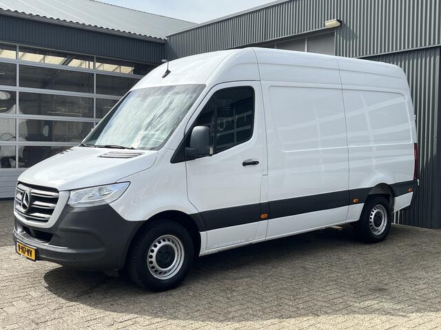 Mercedes-Benz SPRINTER 314 2.2 CDI L2H2 Werkplaats Omvormer Trekhaak Kastinrichting Ladekasten inrichting Airco Cruise controle Apple carplay 1e Eigenaar Euro 6 Bpm vrij voor particulier gebruik!!