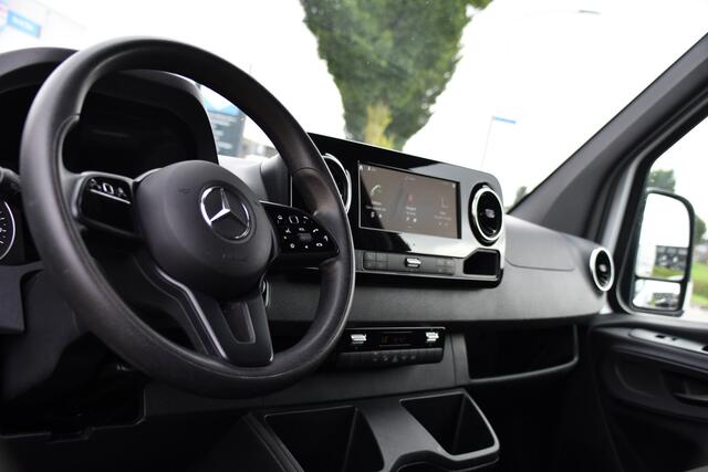 Mercedes-Benz SPRINTER 319 1.9 CDI L2H1 RWD PB Edition Camera, Carplay, 190pk, LED, Trekhaak, 10,5'' Mbux, Automaat, Clima, NAVI, Uniek!