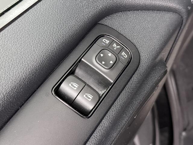 Mercedes-Benz SPRINTER 317CDi Automaat L2H2 Exclusive | Led | 10' Multimedia Navigatie+Camera | Airco | Cruise | 3-Zits