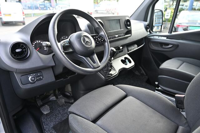 Mercedes-Benz SPRINTER 315 CDI L2H1 RWD Geveerde stoel, Trekhaak, Apple Carplay/Android Auto