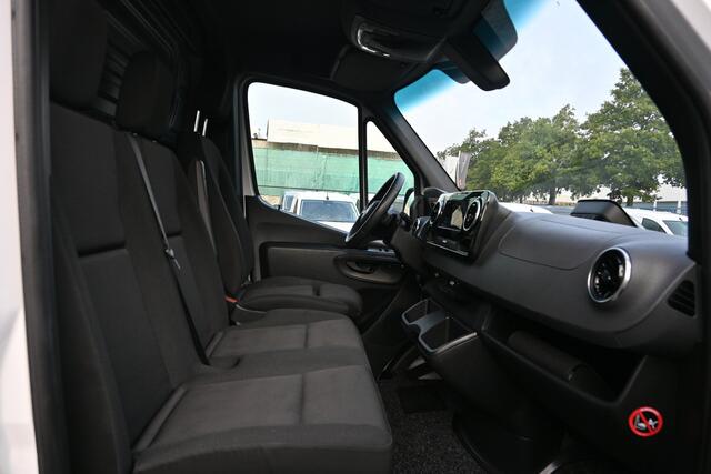 Mercedes-Benz SPRINTER 317 CDI L2H2 Pro LED, Geveerde stoel, Navigatie met camera