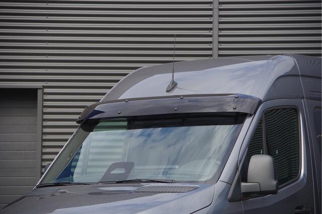 Mercedes-Benz SPRINTER 317 1.9 CDI L2H2 3-ZITS, FACELIFT, AUT. LED, STOELVERWARMING, MBUX 10'', CAMERA, NAVI, CRUISE, CLIMA, PARKEERSENSOREN