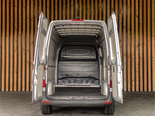 Mercedes-Benz SPRINTER 1.9 CDI 150PK Automaat L2H2 Bestelwagen | BPM VRIJ! | MBUX | CAMERA | AIRCO | BIJRIJDERSBANK | BETIMMERING |