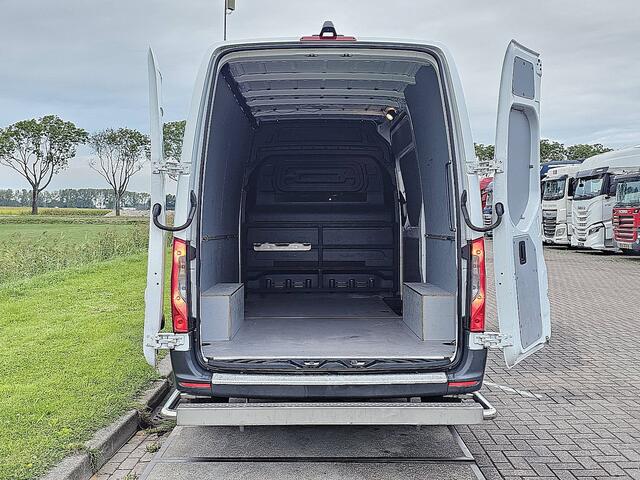 Mercedes-Benz SPRINTER 315 1.9 CDI L2H2 RWD Cruise control, Airco, Carplay, Camera, Dodehoek detectie, Automaat, Orgineel NL