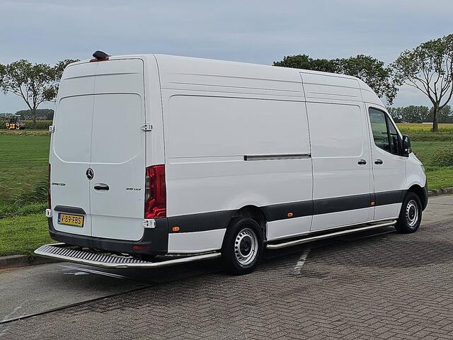 Mercedes-Benz SPRINTER 315 1.9 CDI L4H3 RWD Cruise control, Airco, Carplay, Camera, Climate control, Bluetooth, Automaat, Sidebars