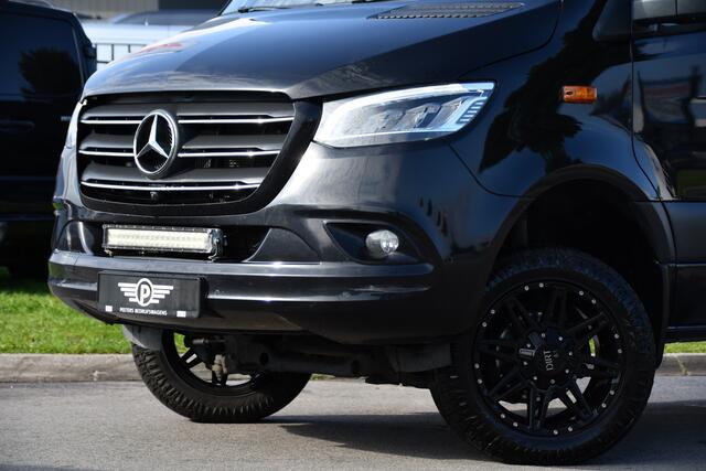 Mercedes-Benz SPRINTER 319 V6 3.0 CDI L3H2 Black Edition FULL OPTIONS! Cruise, 360 Camera, Carplay, 10,5 Mbux, 190pk, 2 x Schuifdeur, Sper, LED, Leder, Stoelverwarming, Standkachel, Trekhaak, Uniek!