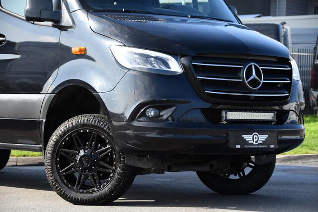 Mercedes-Benz SPRINTER 319 V6 3.0 CDI L3H2 Black Edition FULL OPTIONS! Cruise, 360 Camera, Carplay, 10,5 Mbux, 190pk, 2 x Schuifdeur, Sper, LED, Leder, Stoelverwarming, Standkachel, Trekhaak, Uniek!