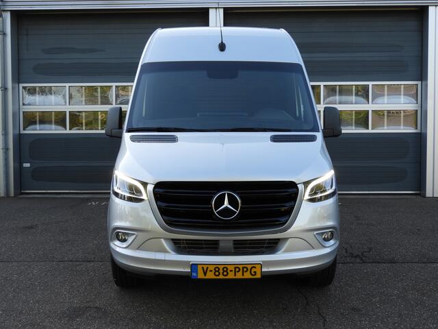 Mercedes-Benz SPRINTER 317 1.9 CDI L2H2 RWD AUT | 3.5t TREKHAAK | LED | CRUISE | CAMERA | MBUX
