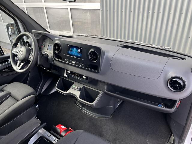 Mercedes-Benz SPRINTER 314 2.2 CDI L2H2 Werkplaats Omvormer Trekhaak Kastinrichting Ladekasten inrichting Airco Cruise controle Apple carplay 1e Eigenaar Euro 6 Bpm vrij voor particulier gebruik!!