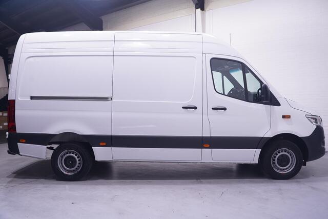 Mercedes-Benz SPRINTER 317 CDI 170 pk Aut. Pro Nwe Model L2H2 LED Koplampen, Navi, Laadruimte Pakket, PDC V+A, 3-Zits
