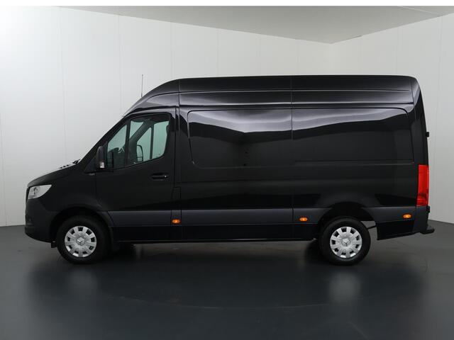 Mercedes-Benz SPRINTER 317 CDI | L2 H2 | NAVIGATIE | PARKEERCAMERA | 2-ZITS | STANDKACHEL | STOELVERWARMING | ALARM | CERTIFIED