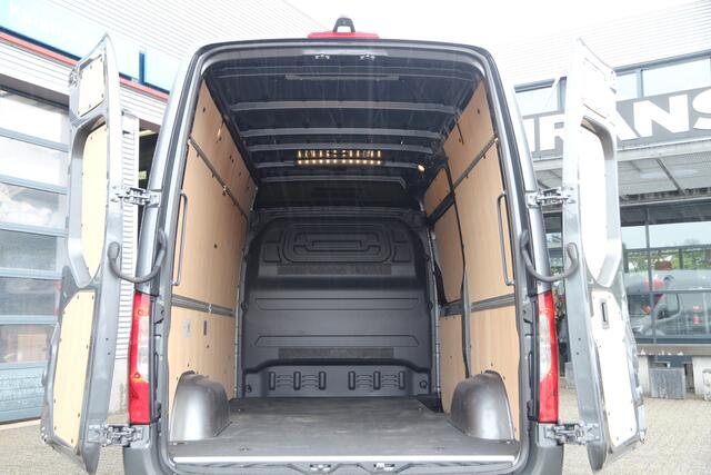 Mercedes-Benz SPRINTER 317 CDI | Aut. | RWD | L2H2 | Navi | Camera | Clima..