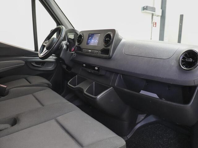 Mercedes-Benz SPRINTER 315 1.9 CDI L2H2 RWD Automaat Airco Navigatie Camera Cruisecontrol 3Zits Electra pakket DAB