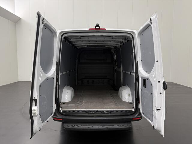 Mercedes-Benz SPRINTER 317CDi Automaat L2H1 | LED | Multimedia | Camera | Airco | Cruise | 3-Zits