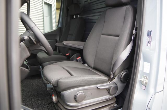 Mercedes-Benz SPRINTER 317 1.9 CDI L2H2 AUT. STOELVERWARMING, STANDKACHEL, CAMERA, CRUISE, CLIMA, PARKEERSENSOREN, MISTLAMPEN