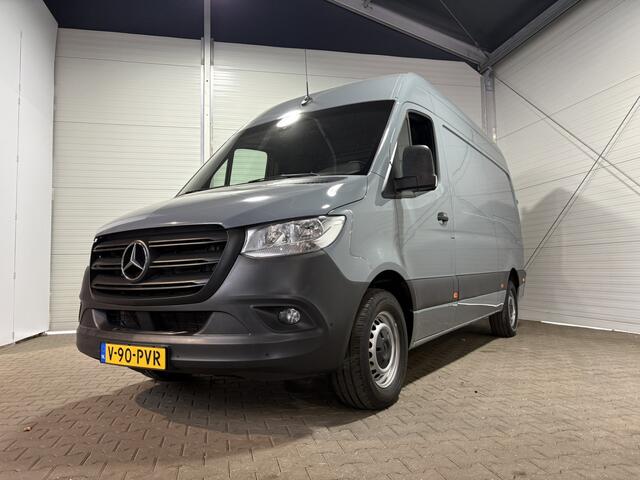 Mercedes-Benz SPRINTER 317 1.9 CDI L2H2 RWD, Automaat, Cruise, Camera, Carplay VVB512 Prijs zoals getoond