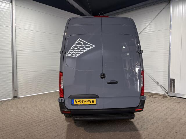 Mercedes-Benz SPRINTER 317 1.9 CDI L2H2 RWD, Automaat, Cruise, Camera, Carplay VVB512 Prijs zoals getoond