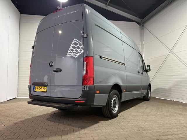 Mercedes-Benz SPRINTER 317 1.9 CDI L2H2 RWD, Automaat, Cruise, Camera, Carplay VVB512 Prijs zoals getoond
