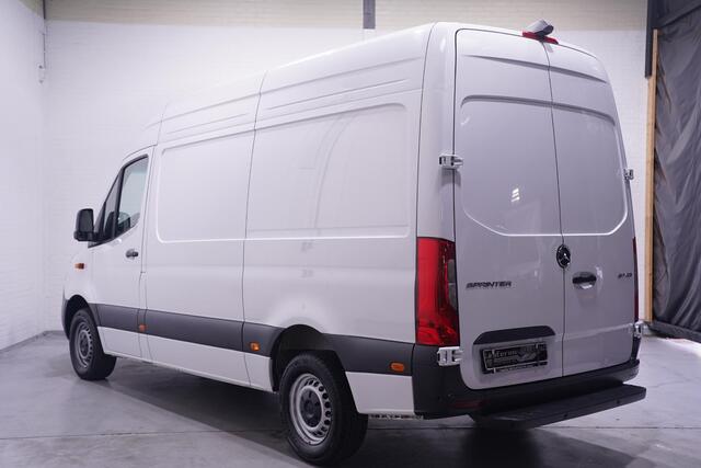 Mercedes-Benz SPRINTER 317 CDI 170 pk L2H2 Pro Nwe Model LED Koplampen Navi, Camera, Laadruimte Pakket, Dodehoek Assist, PDC V+A, 3-Zits – foto 3