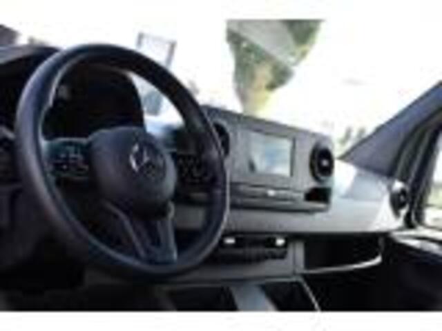 Mercedes-Benz SPRINTER 317 1.9 CDI L2H2 PB Edition Camera, Cruise, Carplay, Multimedia, Automaat, Geveerde stoel, 190pk, Trekhaak, Uniek! – foto 2