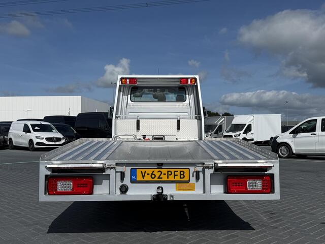 Mercedes-Benz SPRINTER 519 CDI | AUT. | TIJHOF | LUCHTVERING | LIER | DUBBEL LUCHT | CAMERA | ADAPTIEVE CRUISE | LED | GROOT NAVIGATIE | CHAUFFEURS STOEL | 3500 KG TREKHAAK | LED | ZILVER METALLIC | 7942 KM! | CERTIFIED