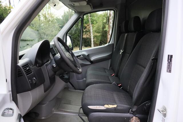 Mercedes-Benz SPRINTER 211 2.2 CDI 325 2017 | Airco | Trekhaak | Elektrische Ramen | Centrale Vergrendeling | Boordcomputer | 2 Sleutels