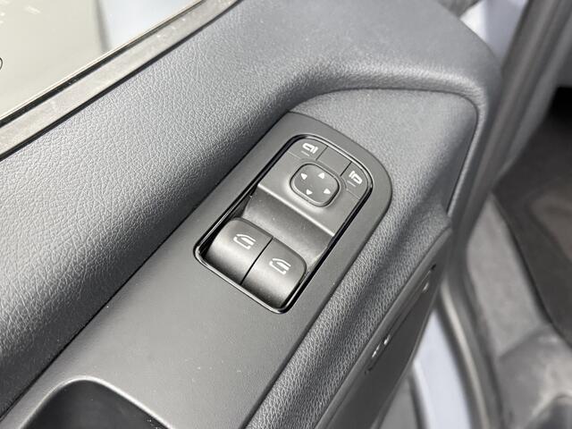 Mercedes-Benz SPRINTER 319CDI 3.0V6 Automaat L2H2 Exclusive | Standkachel | Led | Airco | Multimedia | Camera | 2800Kg Trekhaak – foto 9