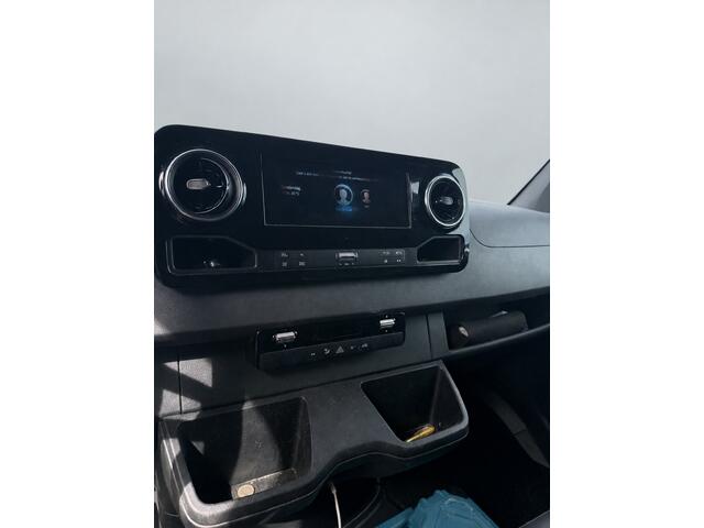 Mercedes-Benz SPRINTER 315 1.9 CDI L3H2 RWD PB Edition Camera, Cruise, Carplay, LED, 2 x Schuifdeur, Automaat, 10,5'' Mbux, Leder, Sensoren, 150pk, Uniek! – foto 7