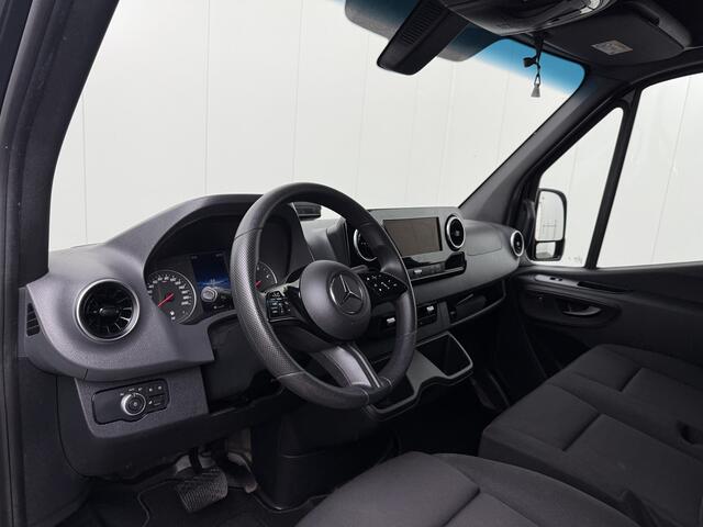 Mercedes-Benz SPRINTER 317CDi Automaat L2H2 Exclusive | Led | Multimedia 10" Mbux Navigatie+Camera | Airco | Cruise | 3-Zits | Betimmering