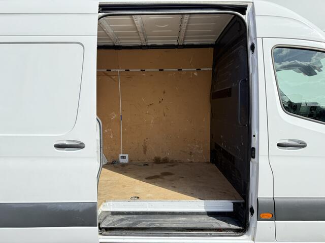 Mercedes-Benz SPRINTER 315 1.9 CDI Automaat L2H2 Trekhaak Climate Control Cruise Control Camera Carplay