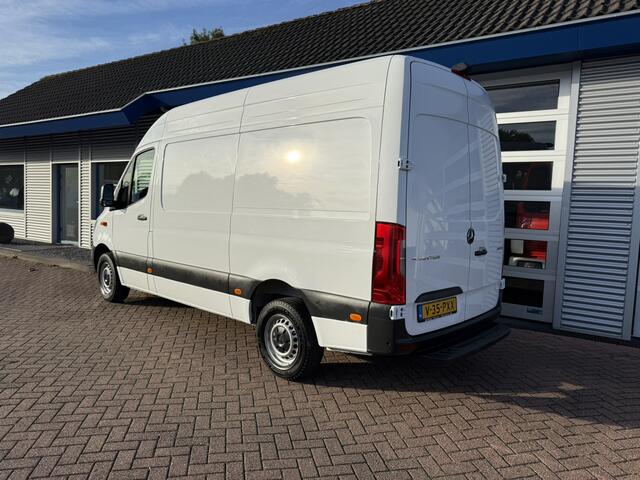 Mercedes-Benz SPRINTER 317 1.9 CDI L2H2 RWD MBUX10/Camera/Navi