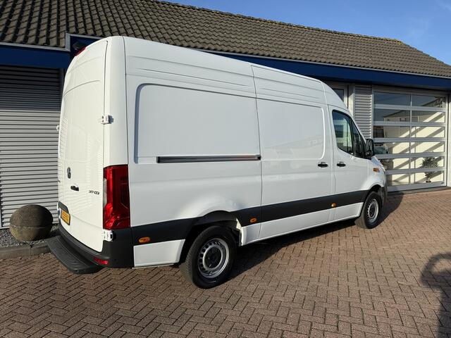 Mercedes-Benz SPRINTER 317 1.9 CDI L2H2 RWD MBUX10/Camera/Navi