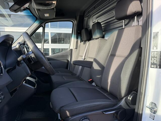 Mercedes-Benz SPRINTER 317 1.9 CDI L2H2 RWD MBUX10/Camera/Navi